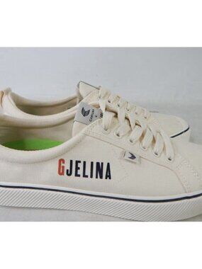 Cariuma® GJELINA™ Collab OCA Low Canvas Sneaker in Sand Men’s Sz 10/ W 11.5 New